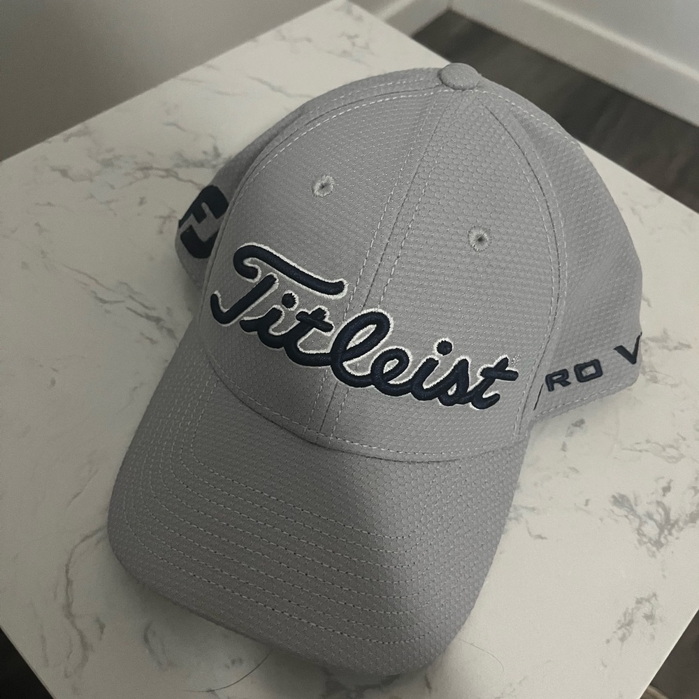 Titleist Men’s Golf Hat